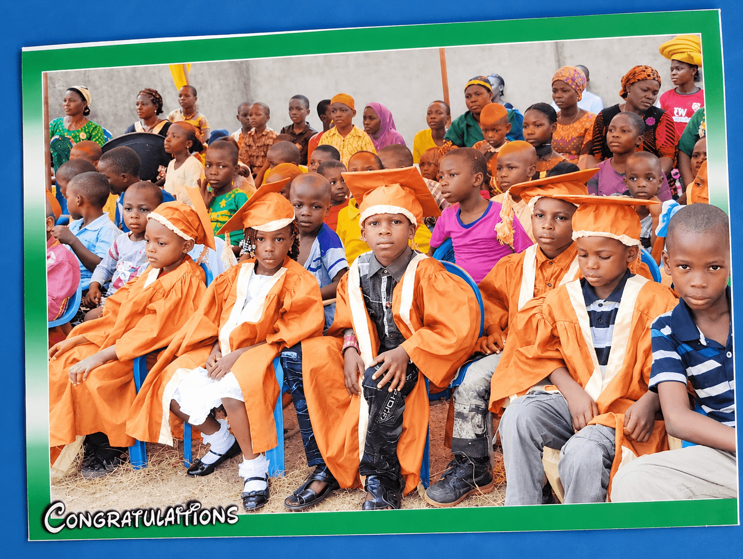Students celebrating at Excellent Yisheng Digital Schools